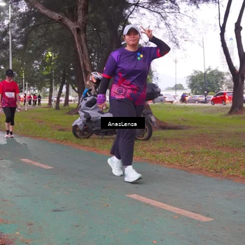 Runner Photo 8453130