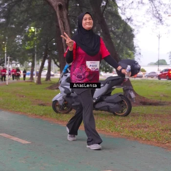 Runner Photo 8453142