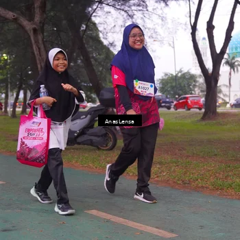 Runner Photo 8453168