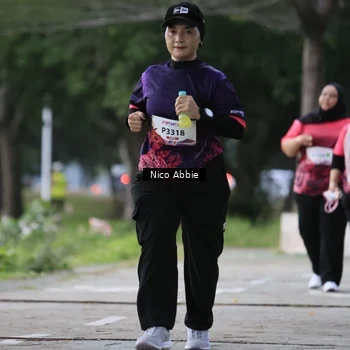 Runner Photo 8453169