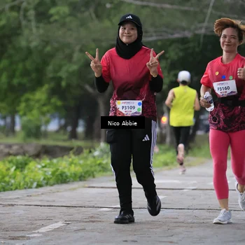 Runner Photo 8453195