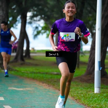 Runner Photo 8453218
