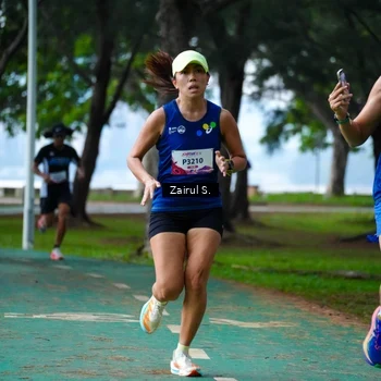 Runner Photo 8453228