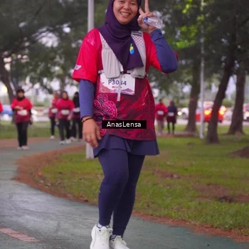 Runner Photo 8453262