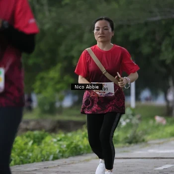 Runner Photo 8453272
