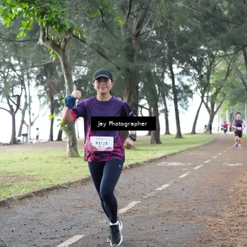 Runner Photo 8453310