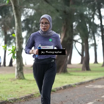 Runner Photo 8453364