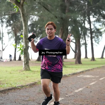 Runner Photo 8453369