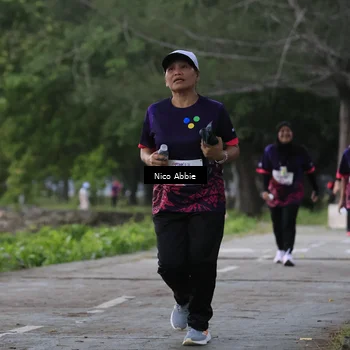 Runner Photo 8453384