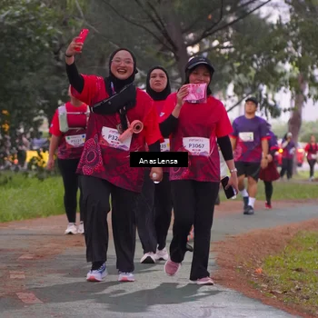 Runner Photo 8453404