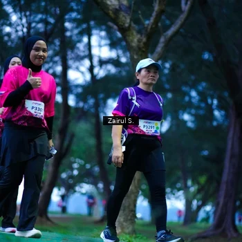 Runner Photo 8453475
