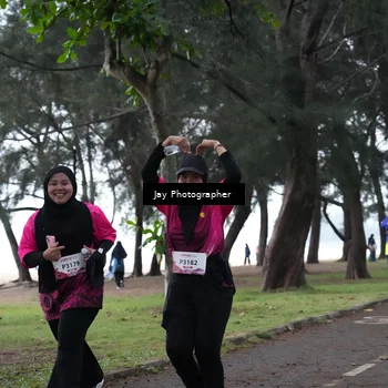 Runner Photo 8453487