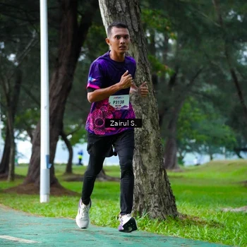 Runner Photo 8453490