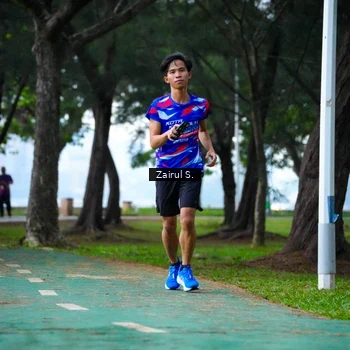 Runner Photo 8453495