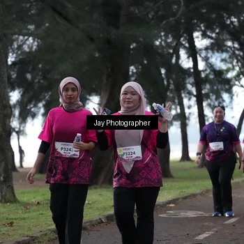 Runner Photo 8453536