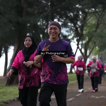 Runner Photo 8453548