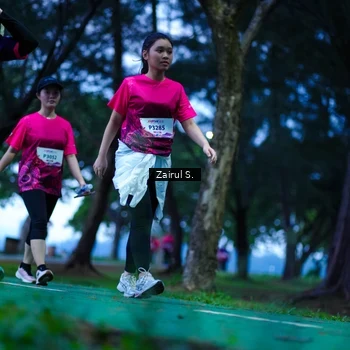 Runner Photo 8453549