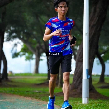 Runner Photo 8453554