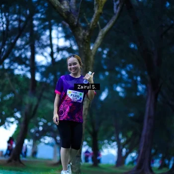 Runner Photo 8453666