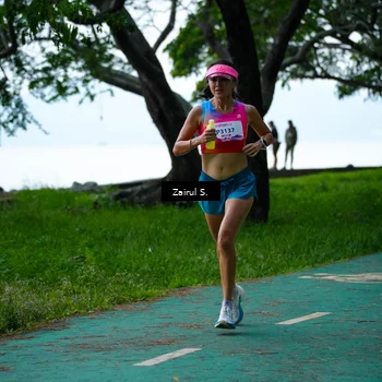 Runner Photo 8453695
