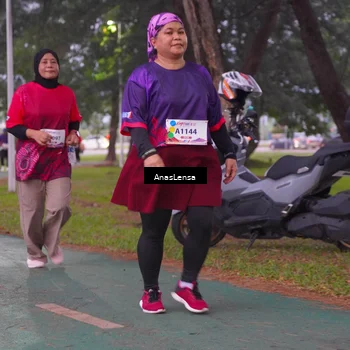 Runner Photo 8453762