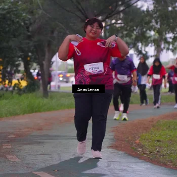 Runner Photo 8453783