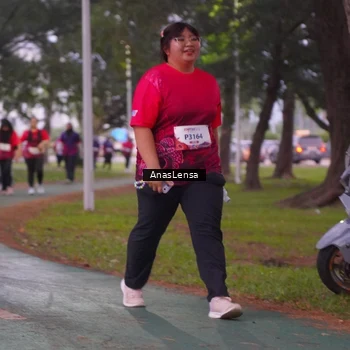 Runner Photo 8453845