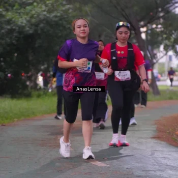 Runner Photo 8453873
