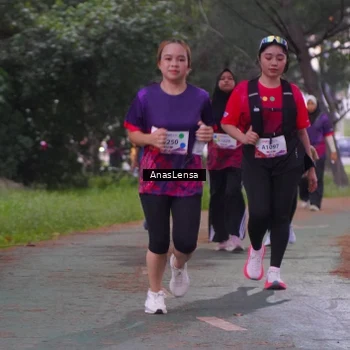 Runner Photo 8453874