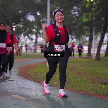 Runner Photo 8453898