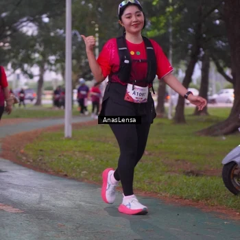 Runner Photo 8453940
