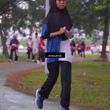 Runner Photo 8453978