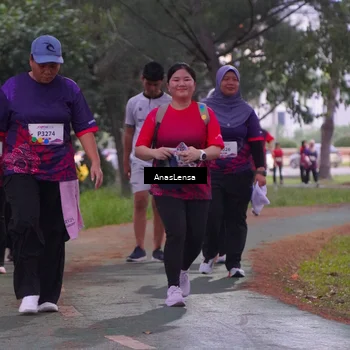 Runner Photo 8453990