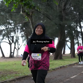 Runner Photo 8453995
