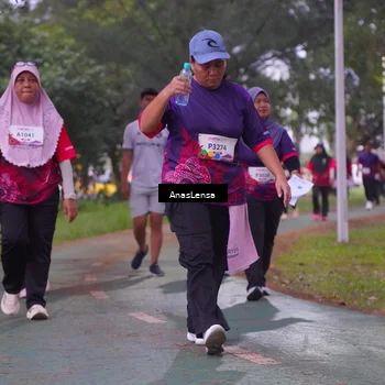 Runner Photo 8454040