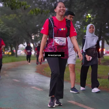 Runner Photo 8454083