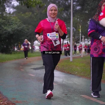 Runner Photo 8454258