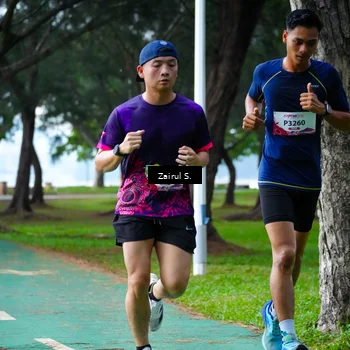 Runner Photo 8454312