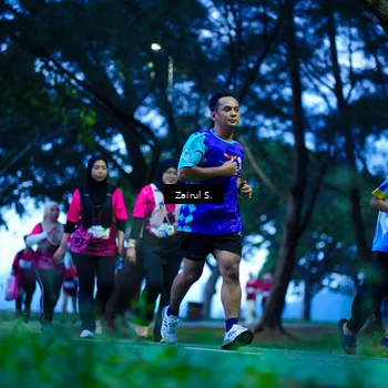 Runner Photo 8454376