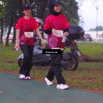 Runner Photo 8454671