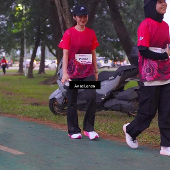 Runner Photo 8454675