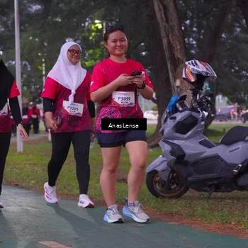 Runner Photo 8454695
