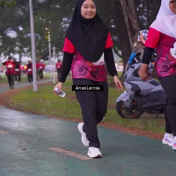Runner Photo 8454745