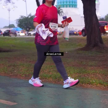 Runner Photo 8454761