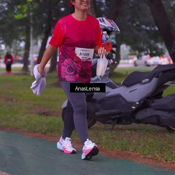 Runner Photo 8454769
