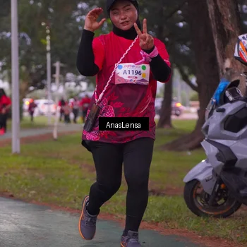 Runner Photo 8454898