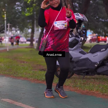 Runner Photo 8454899
