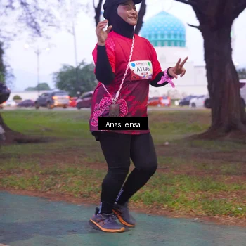 Runner Photo 8454903