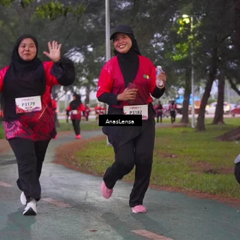 Runner Photo 8454943