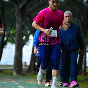 Runner Photo 8455016